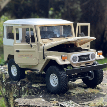 TOYOTA FJ40 A RC 4X4 REPLICA A ESCALA C34 BEIGE